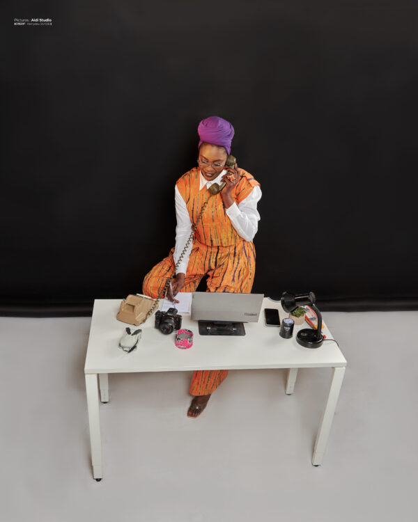 Ensemble 3 pièces - Chemise + Gilet + Pantalon large – Image 4